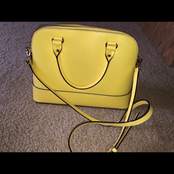 Yellow Kate Spade shoulder bag - Picture 3 of 3